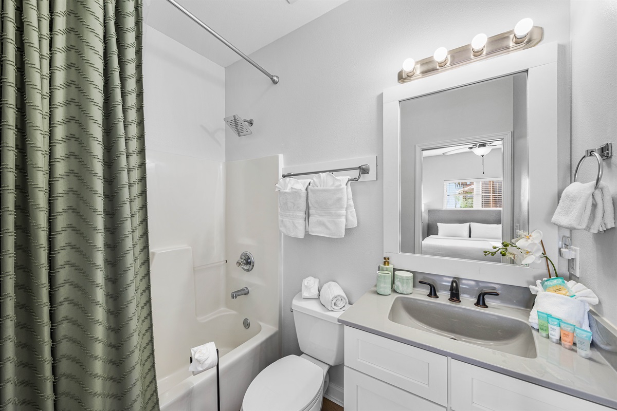 2nd Bathroom