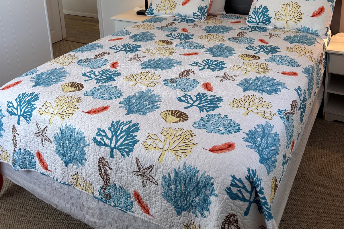 Queen bedroom