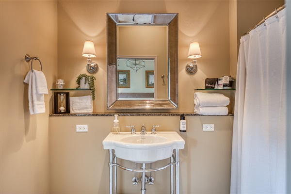 Guest Bedroom Ensuite Bath