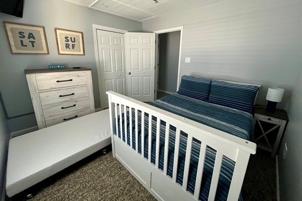 Third Bedroom - Full with Twin Trundle