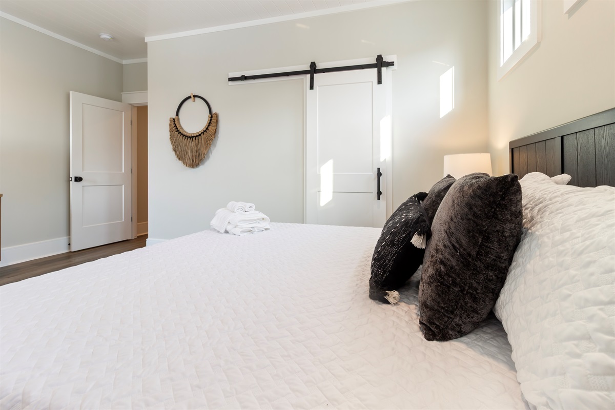 Bedroom 1 - Bed & bath linens provided