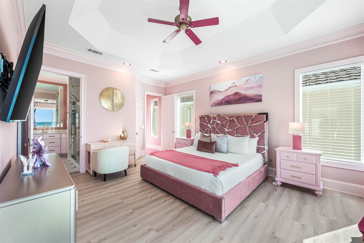 Beachfront Master Suite with Twin Bunk Nook | Third Floor