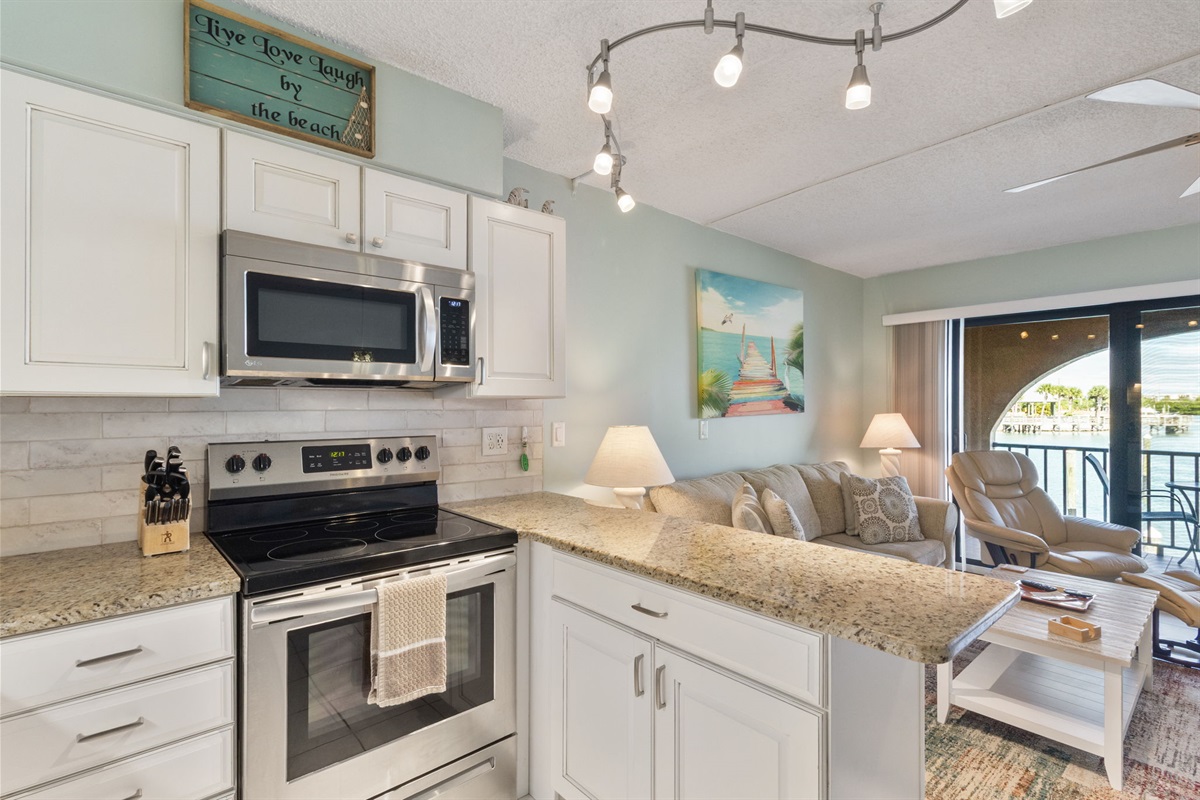 Kitchen is fully stocked (just bring food!)