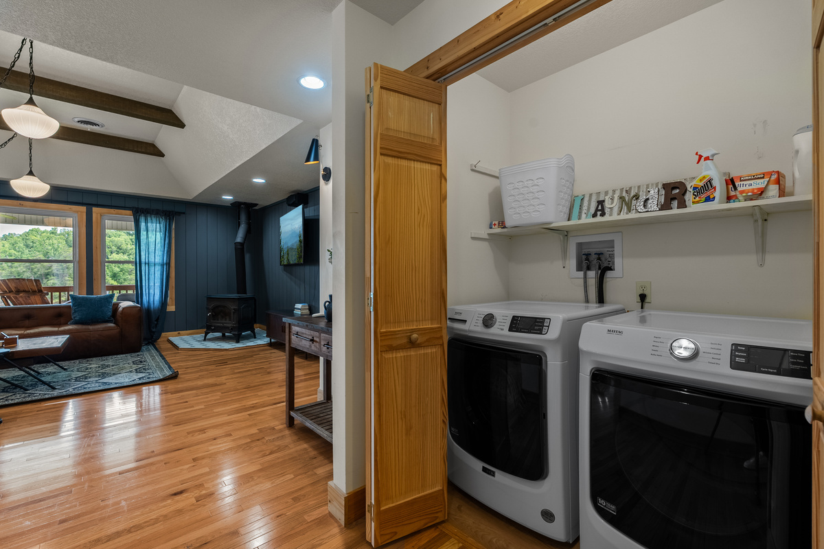 Full size washer / Dryer