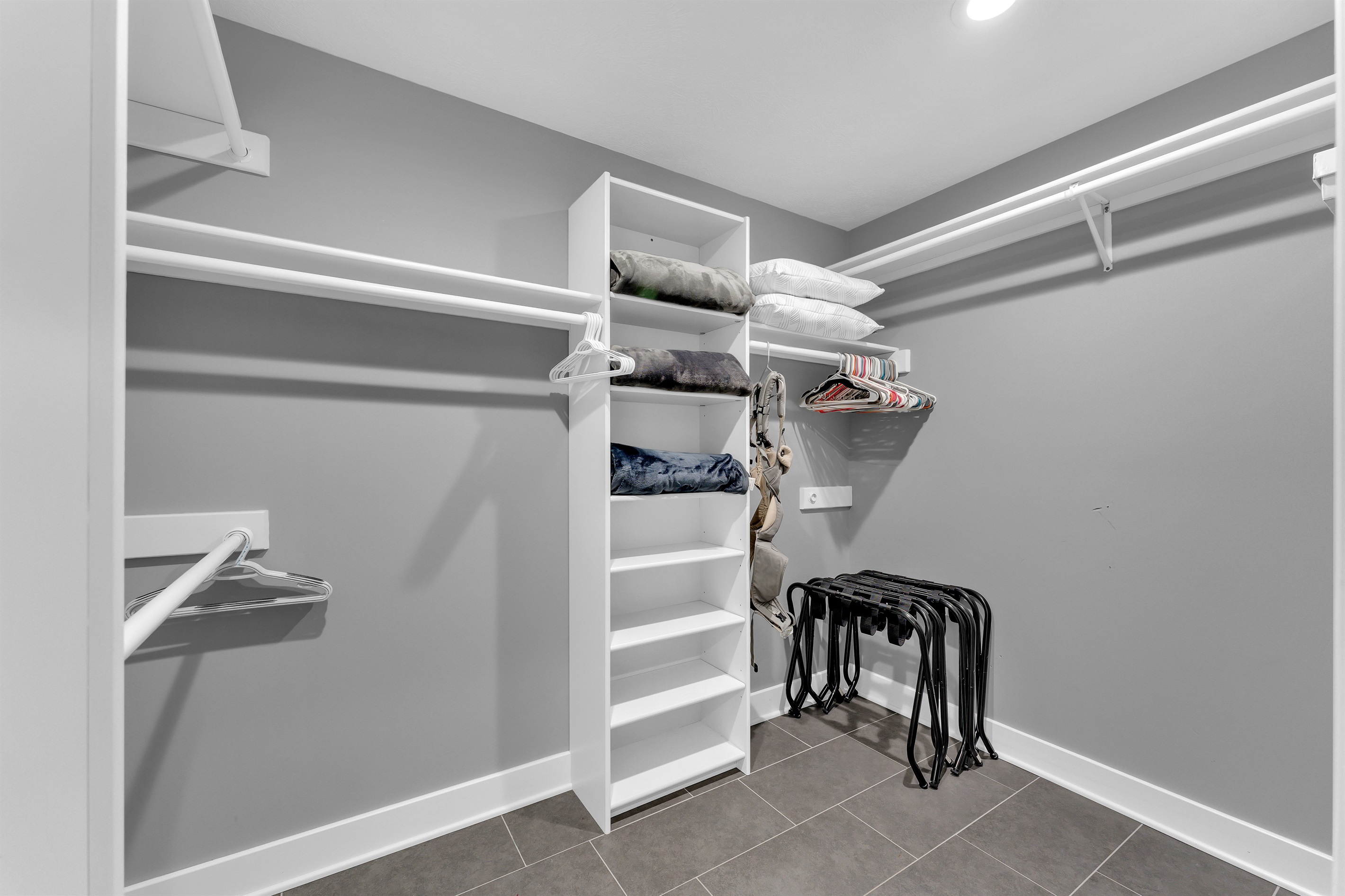 Walk in Closet