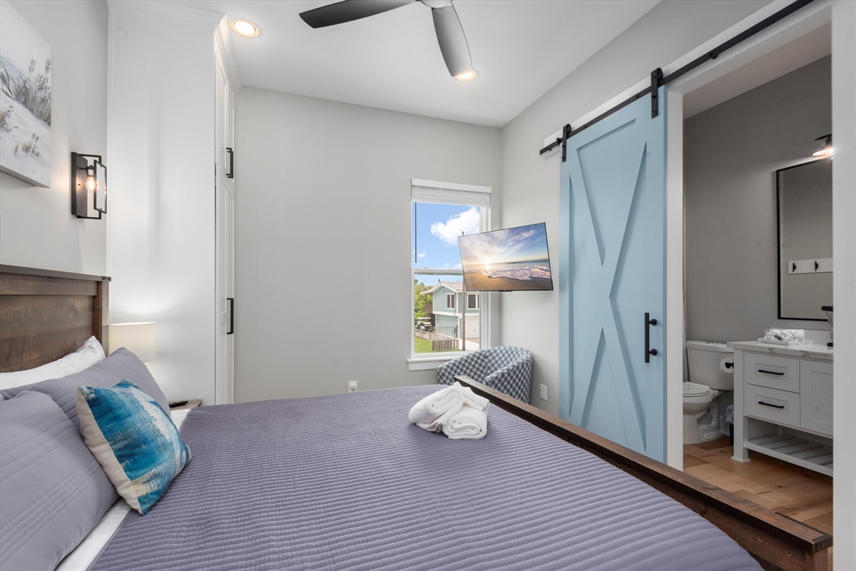 a83d35dc64104ed1a1b56253bcaff642 Large | Beachhouse | Texas | TX | Vacation Homes | Galveston | Crystal Beach | Kokomo | Breezy Days | Beachfront Elegance | Sunrise Serenity | Southern Sands Property Management, LLC