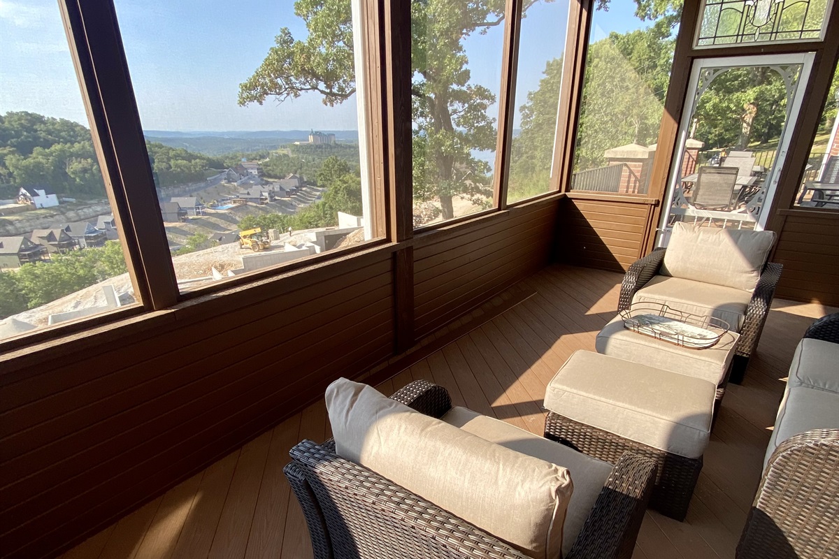 Cozy screened porch
