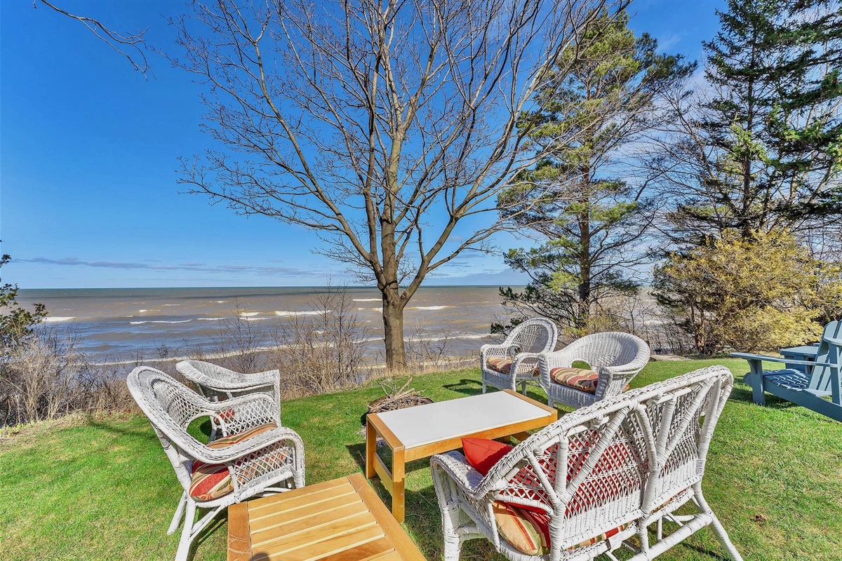 a892587357544ca391ed1975ed72bd81 Large