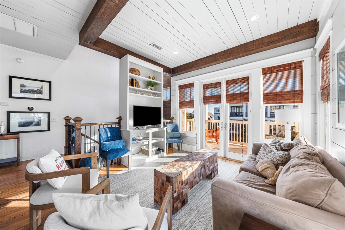 3rd Floor Living Room, Queen Sleeper Sofa Couch 