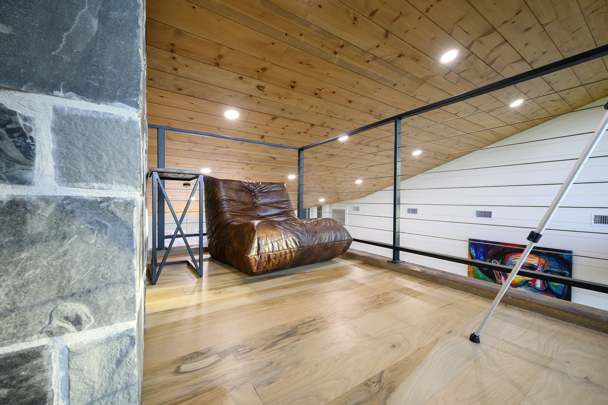 Fossil Rock’s secret stargazing nook is a magical bonus space with a telescope, lounge area, and incredible views of the stars.