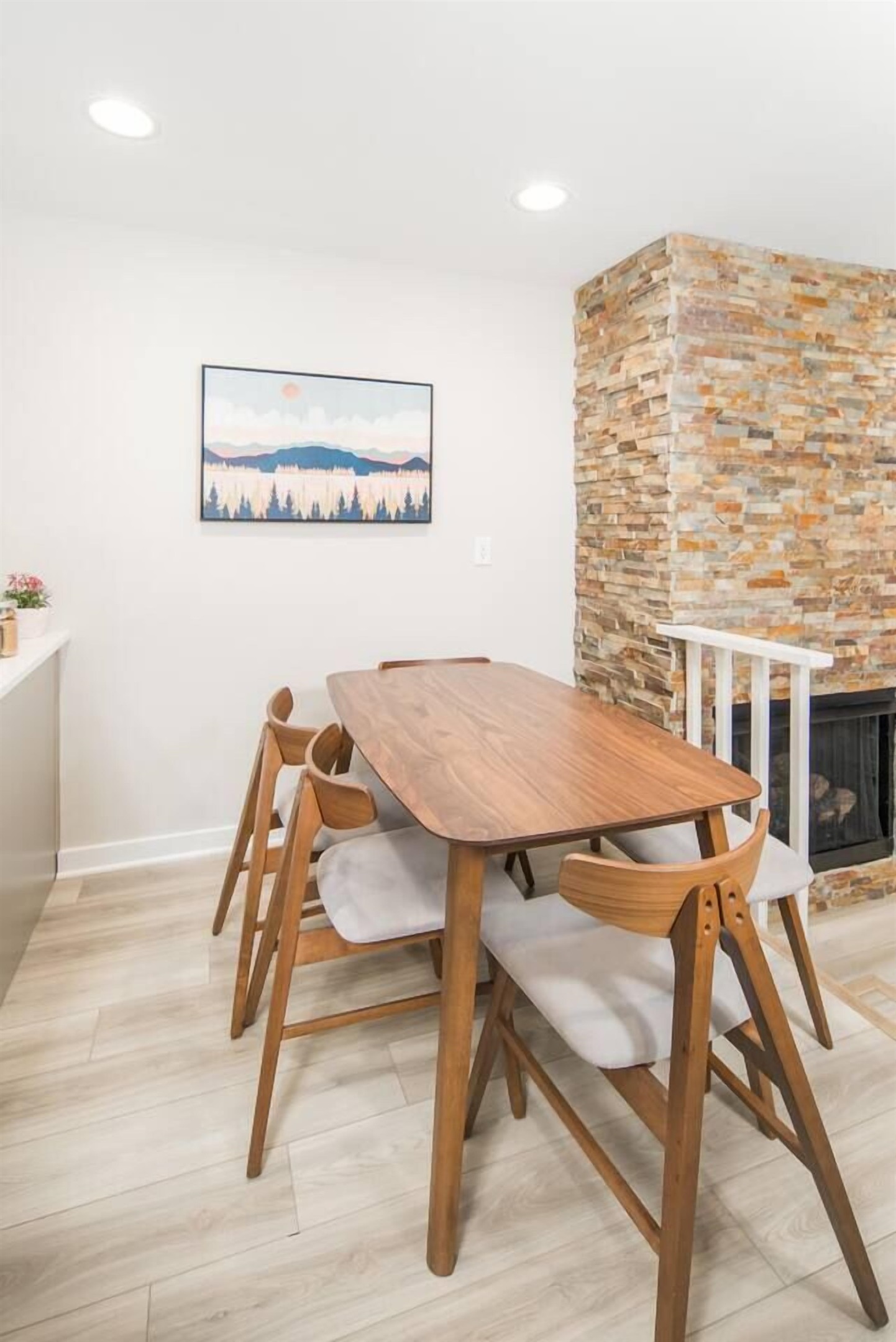 Unit 6: Dining Room