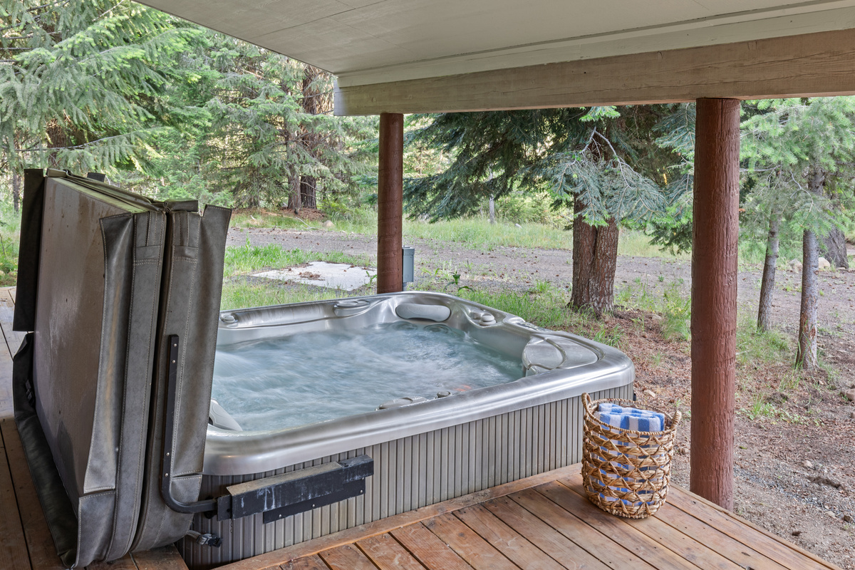 Relaxing Hot Tub