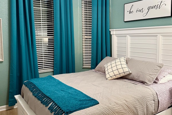 Queen Bedroom