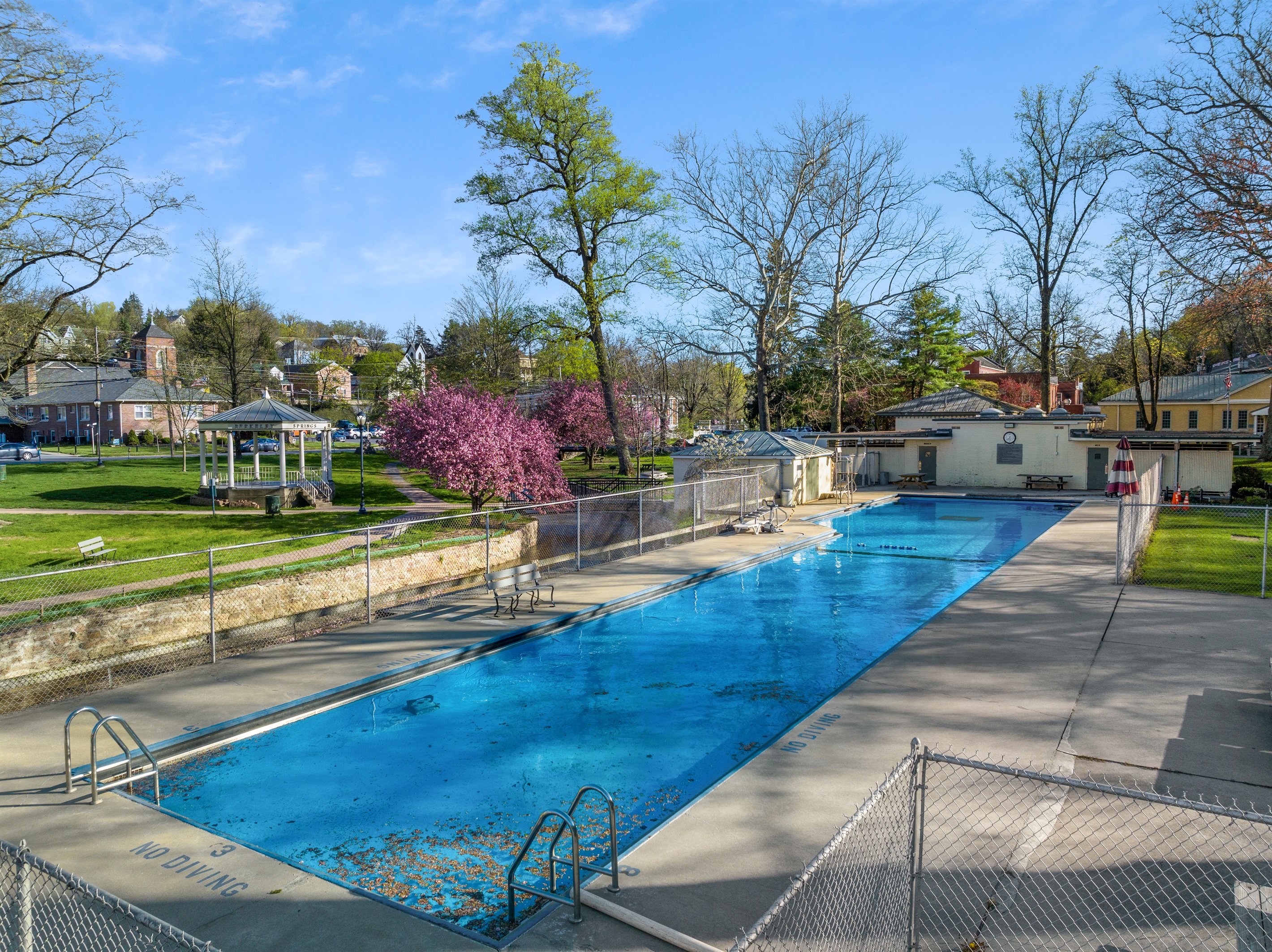 Less than 10 minutes away—experience the historic Berkeley Springs State Park with its natural mineral springs and renowned spa. Explore downtown’s charming shops, farmers markets, and soak in the rich history and relaxing atmosphere.”