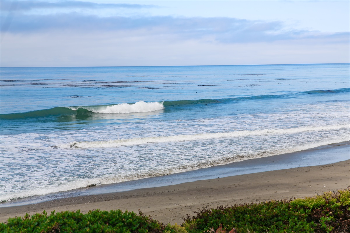Waves at the beach