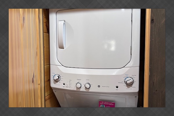 Washer and dryer in cabin.