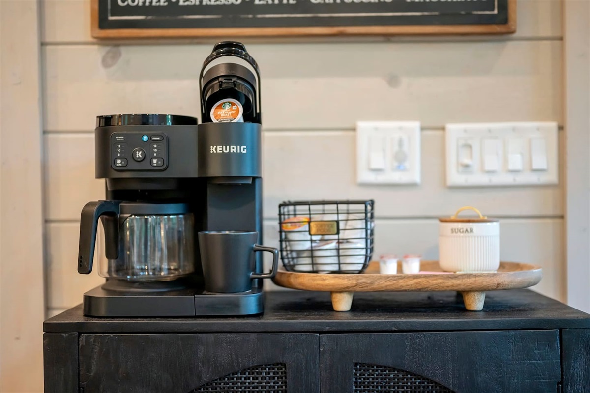 Keurig duo features k-cups and traditional ground coffee.