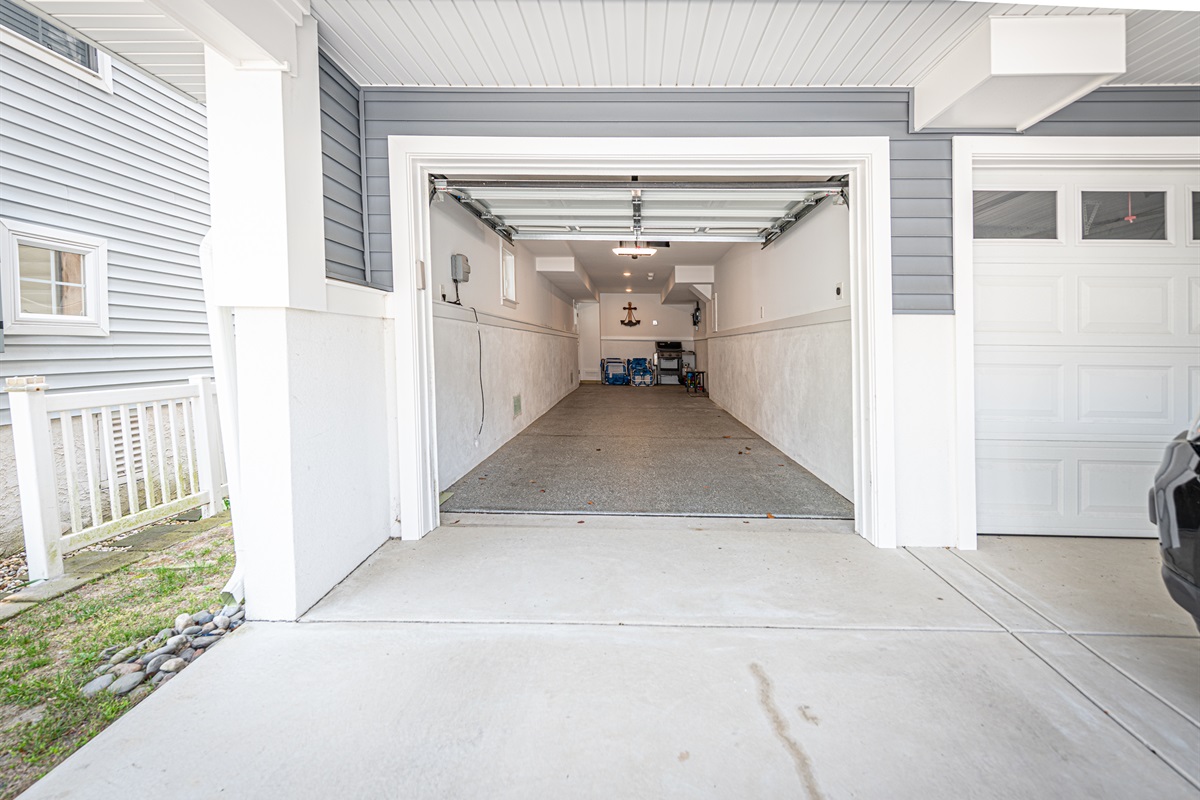 Garage #1