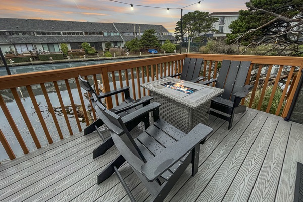 Cozy fire table to gather with friends and conversation. Don't forget the smores!
