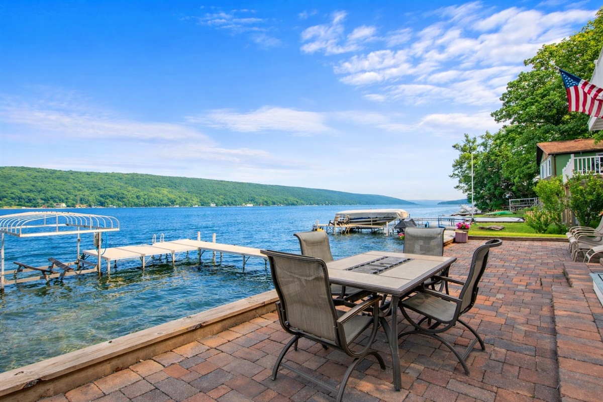Our outside table perfect for spending time in the lake front