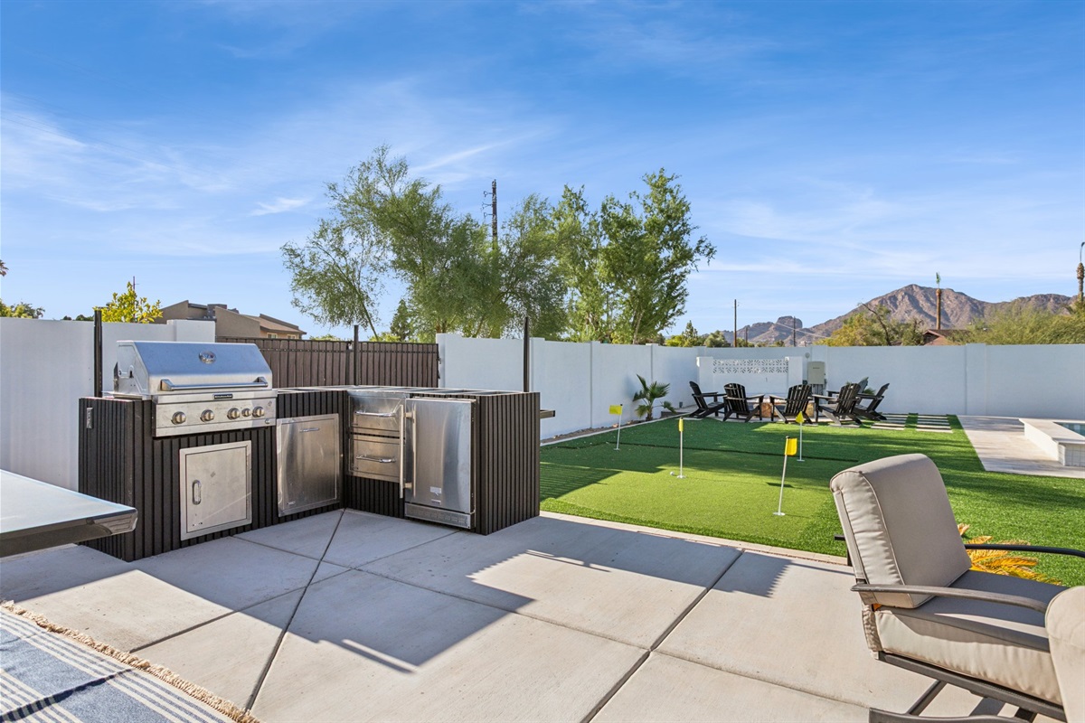 Camelback Casa | 4BR in Scottsdale | Heated Pool & Hot Tub — Casa Camelback | 3BR+Bunkhouse | Heated Pool & Hot Tub, Scottsdale, Arizona — photo 35