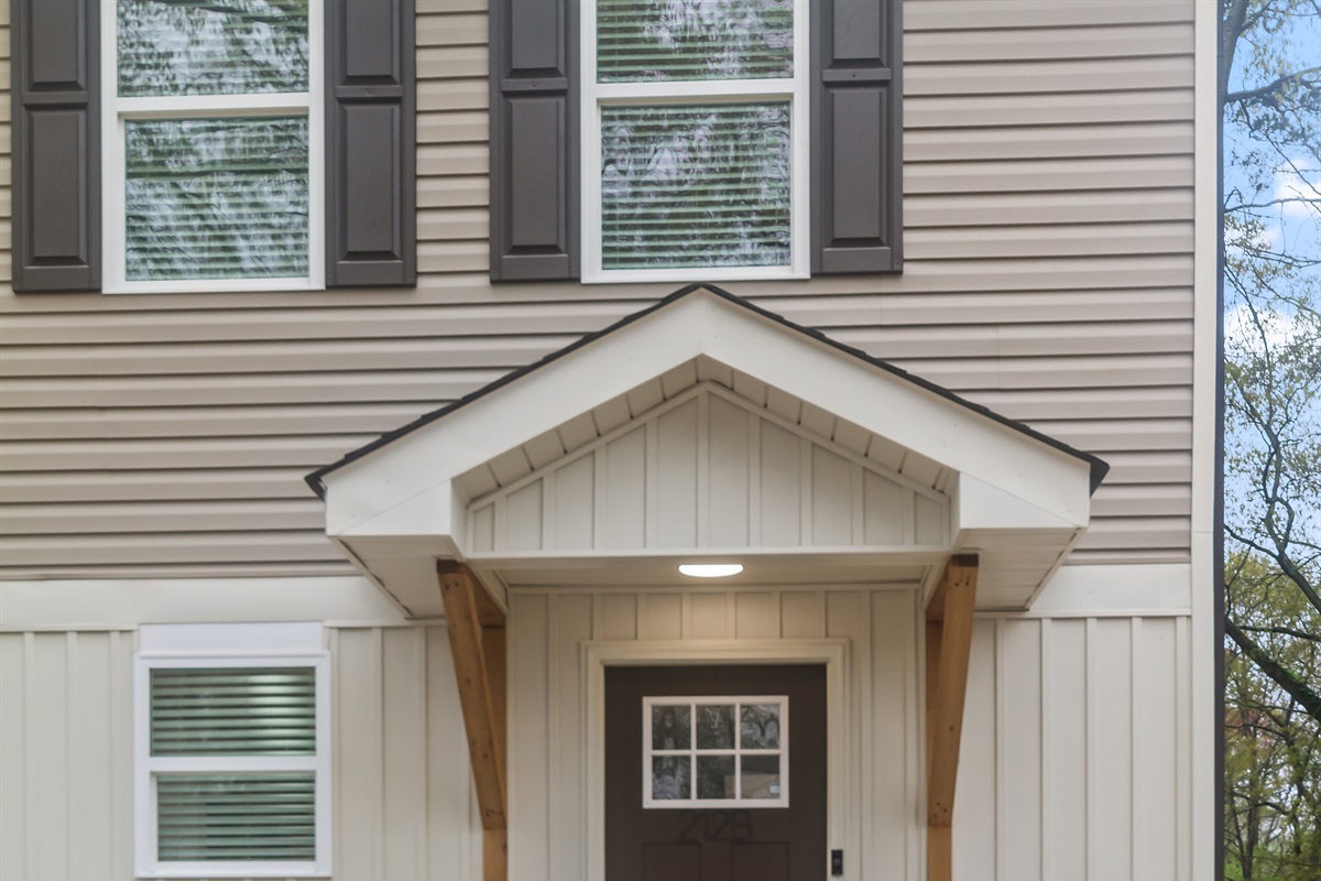 This unit is the right side of the duplex
