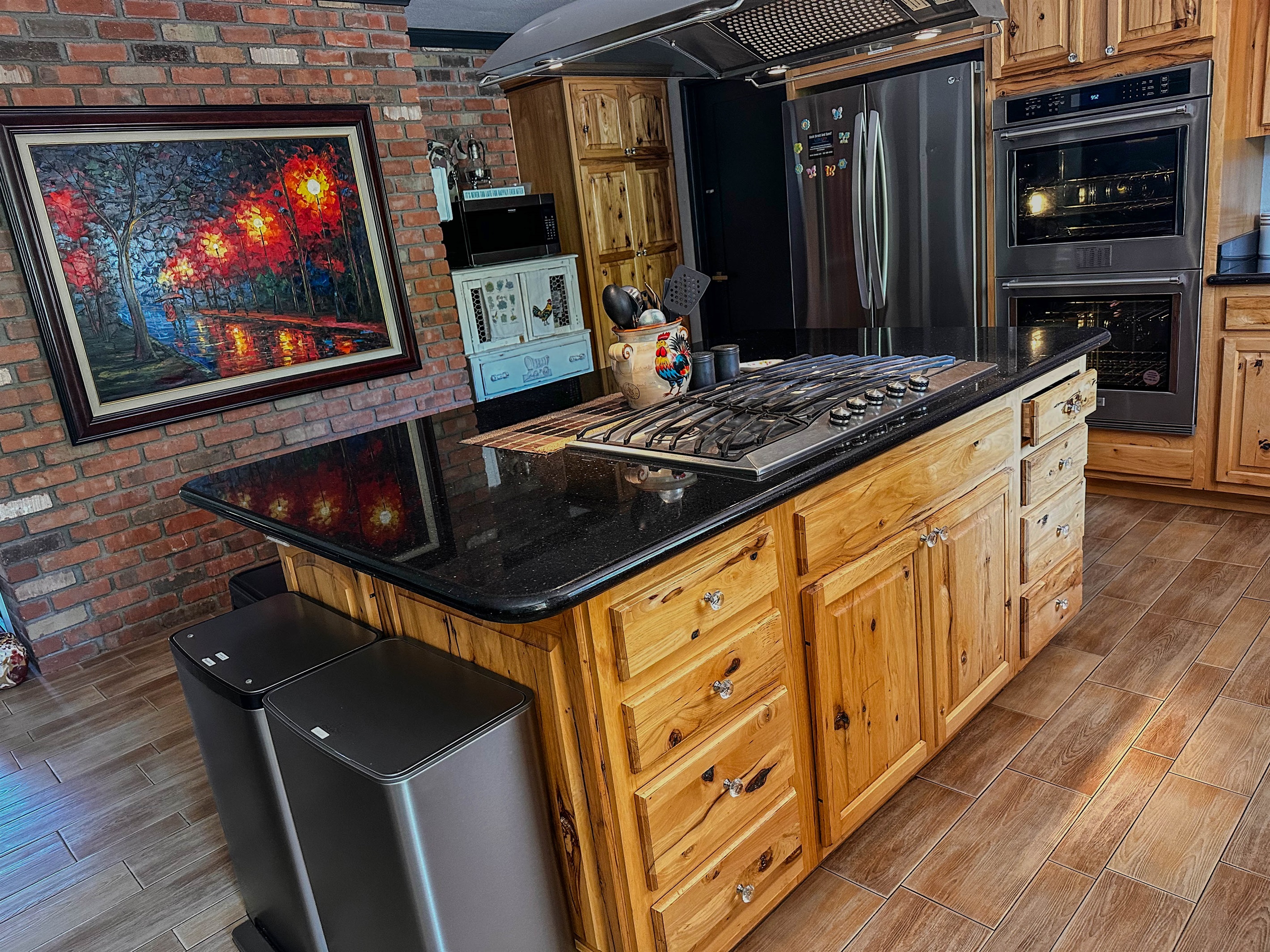 Kitchen cooktop / island
