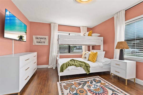 Bunk Room: Twin Over Queen