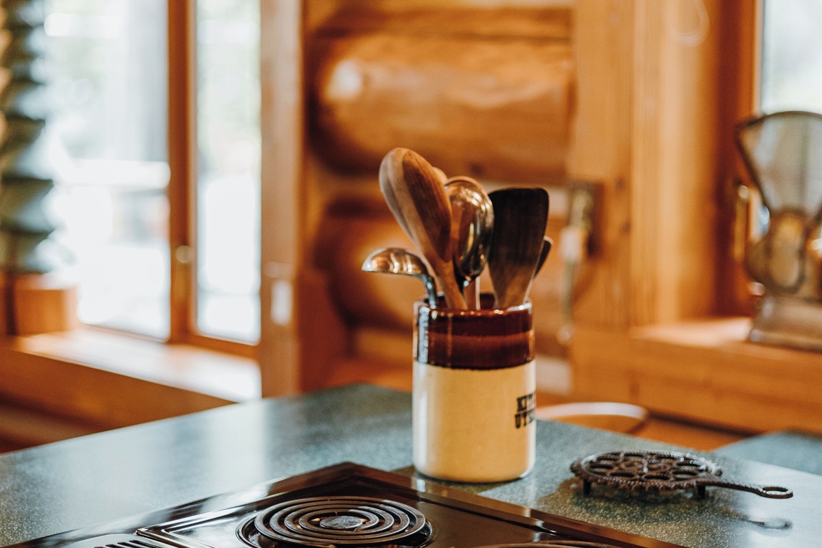 Electric oven featuring a griddle top for quick and easy breakfasts.