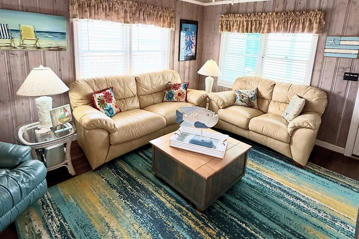 Upstairs Living Area