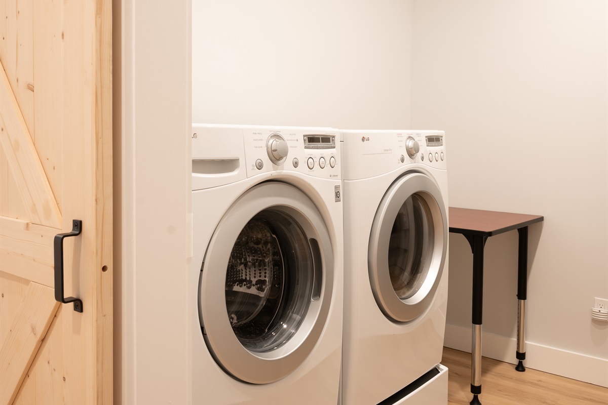 Full sized washer & dryer