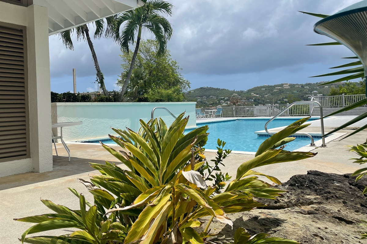 The pool at Mahogany Run is only a 5-7 minute walk or 1 minute drive!