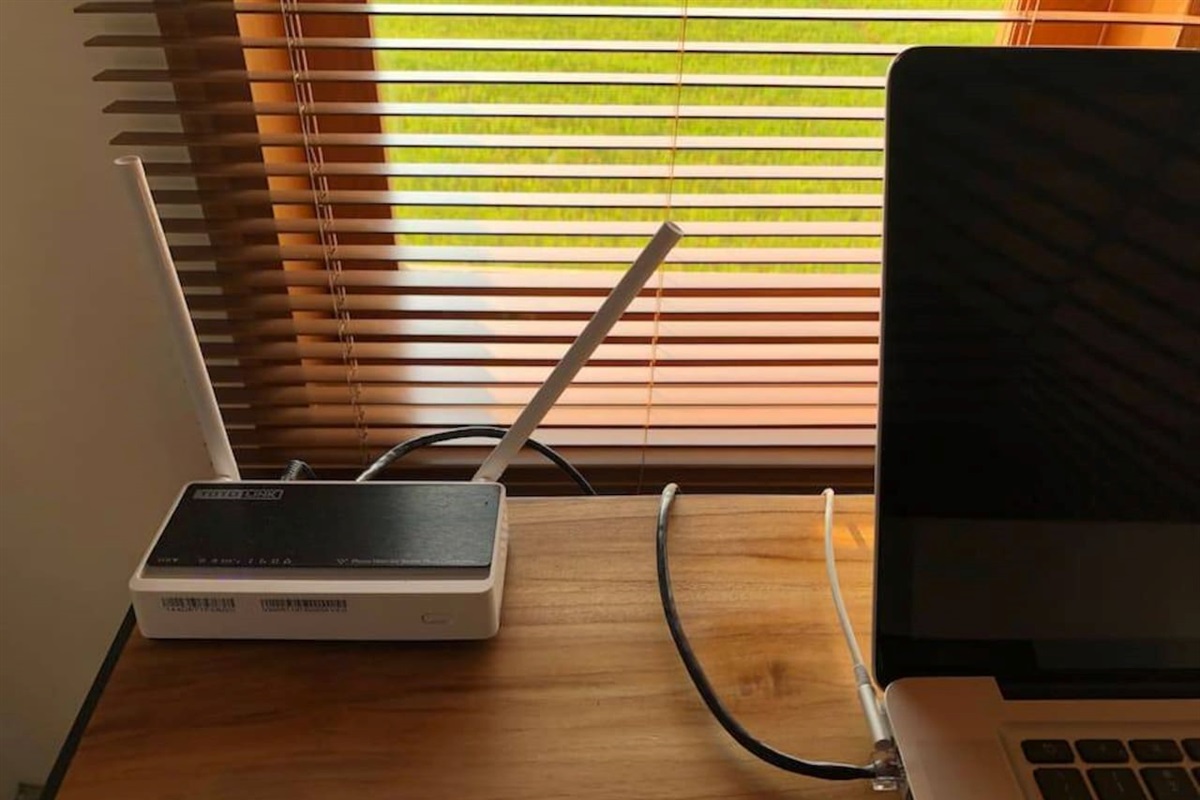 Of course, Wi-Fi is available, but for a faster connection, a router is placed on your desk, allowing you to connect via an Ethernet cable.