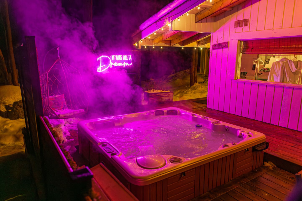 Hot Tub