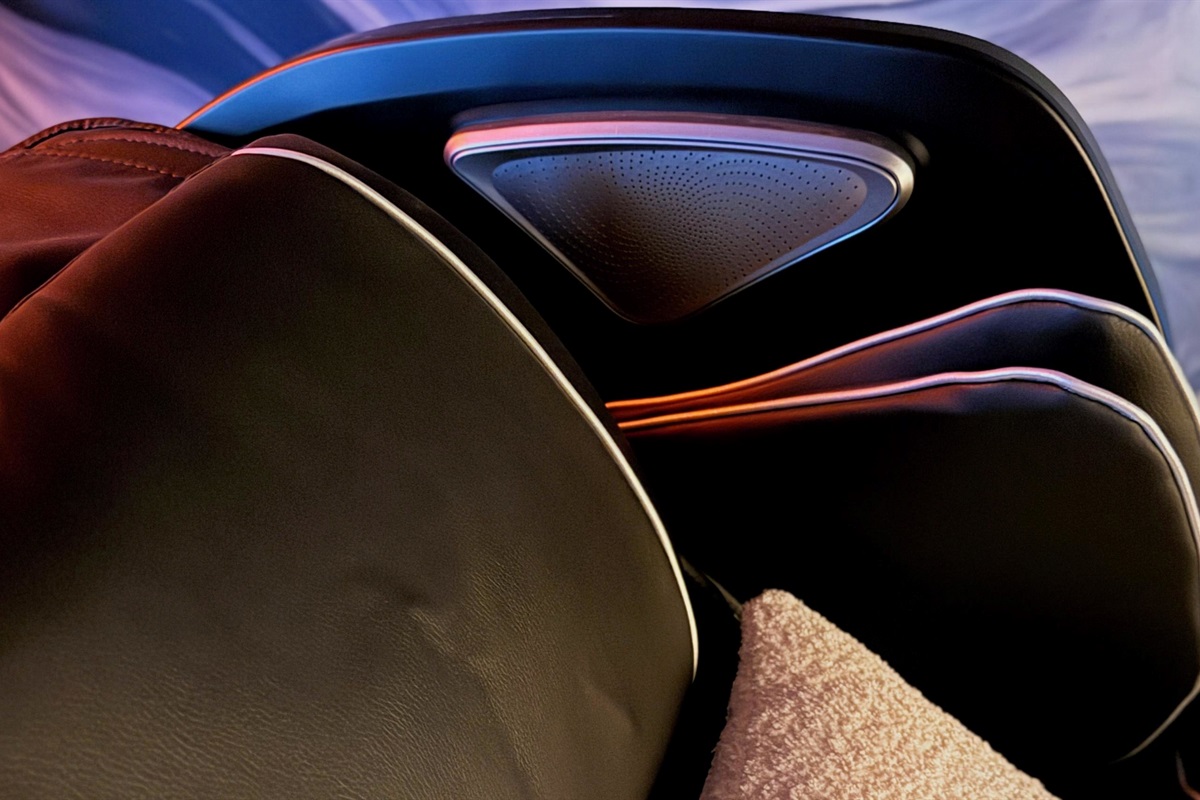 Every detail designed for indulgence — from air-compression massage for arms and legs to customizable recline and zero-gravity positioning, these chairs deliver a full-body rejuvenation that feels both powerful and restorative..