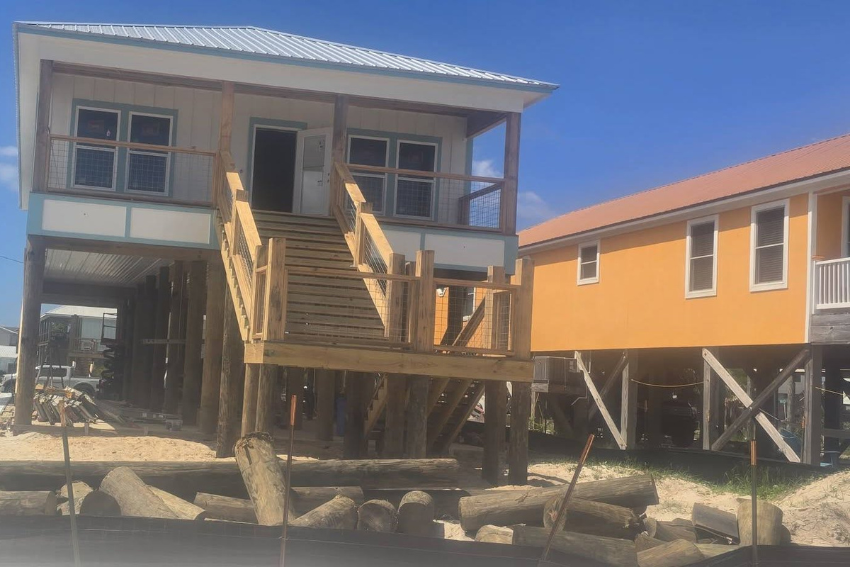 Entry from bay side