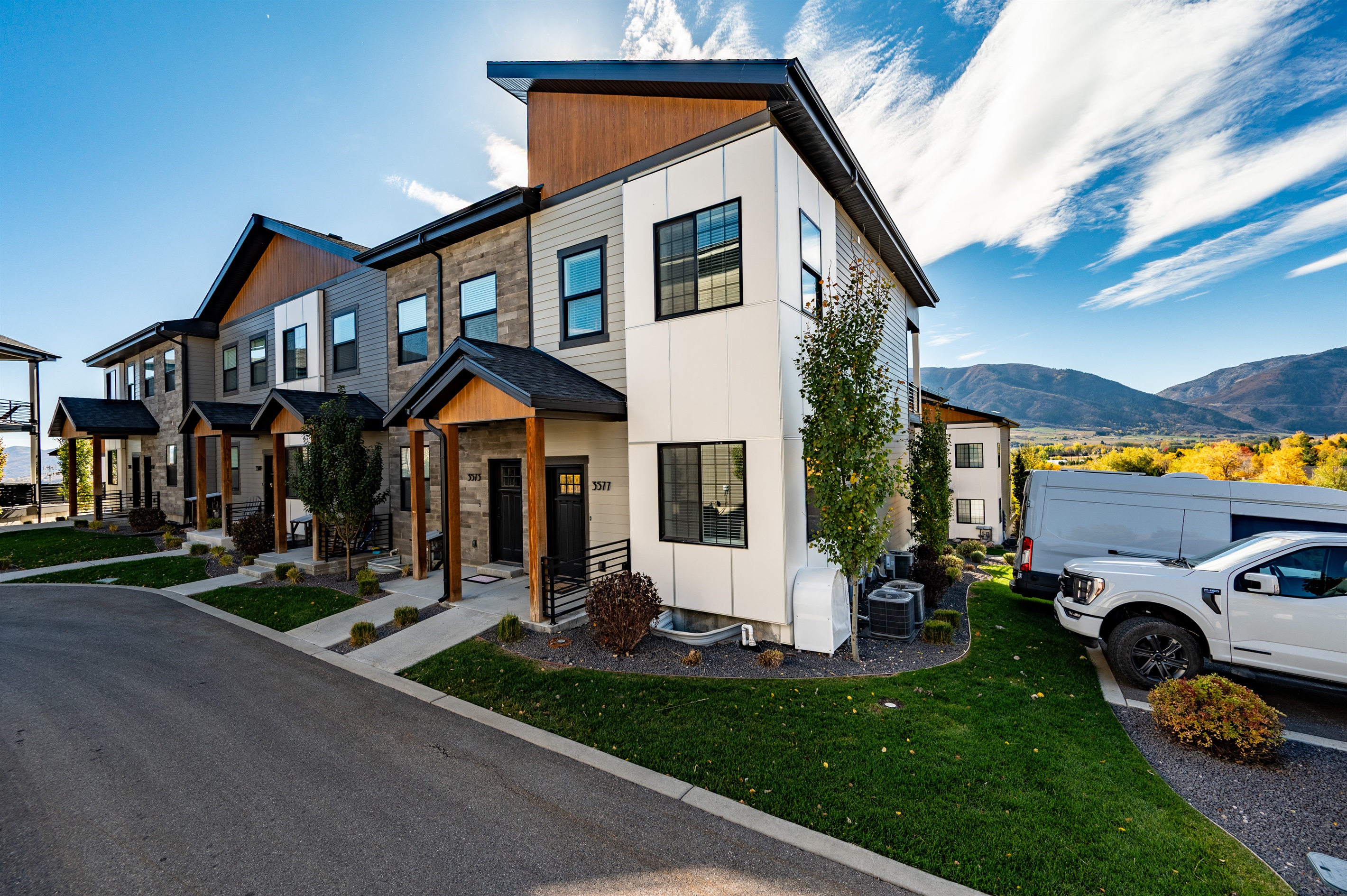 End unit of Gone Ski Inn with modern mountain architecture.