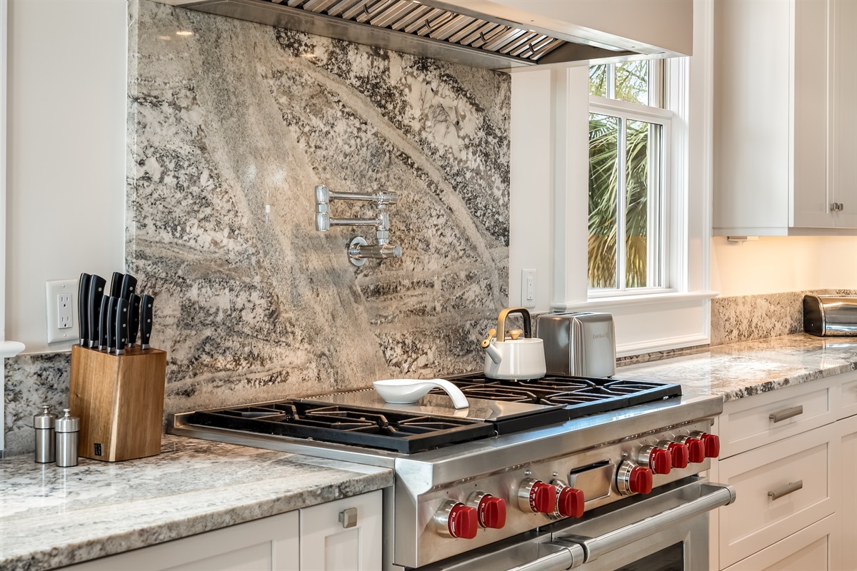 Chef Kitchen | Beach Shelter | 3708 Palm Blvd | Isle of Palms, SC | IOP Escapes