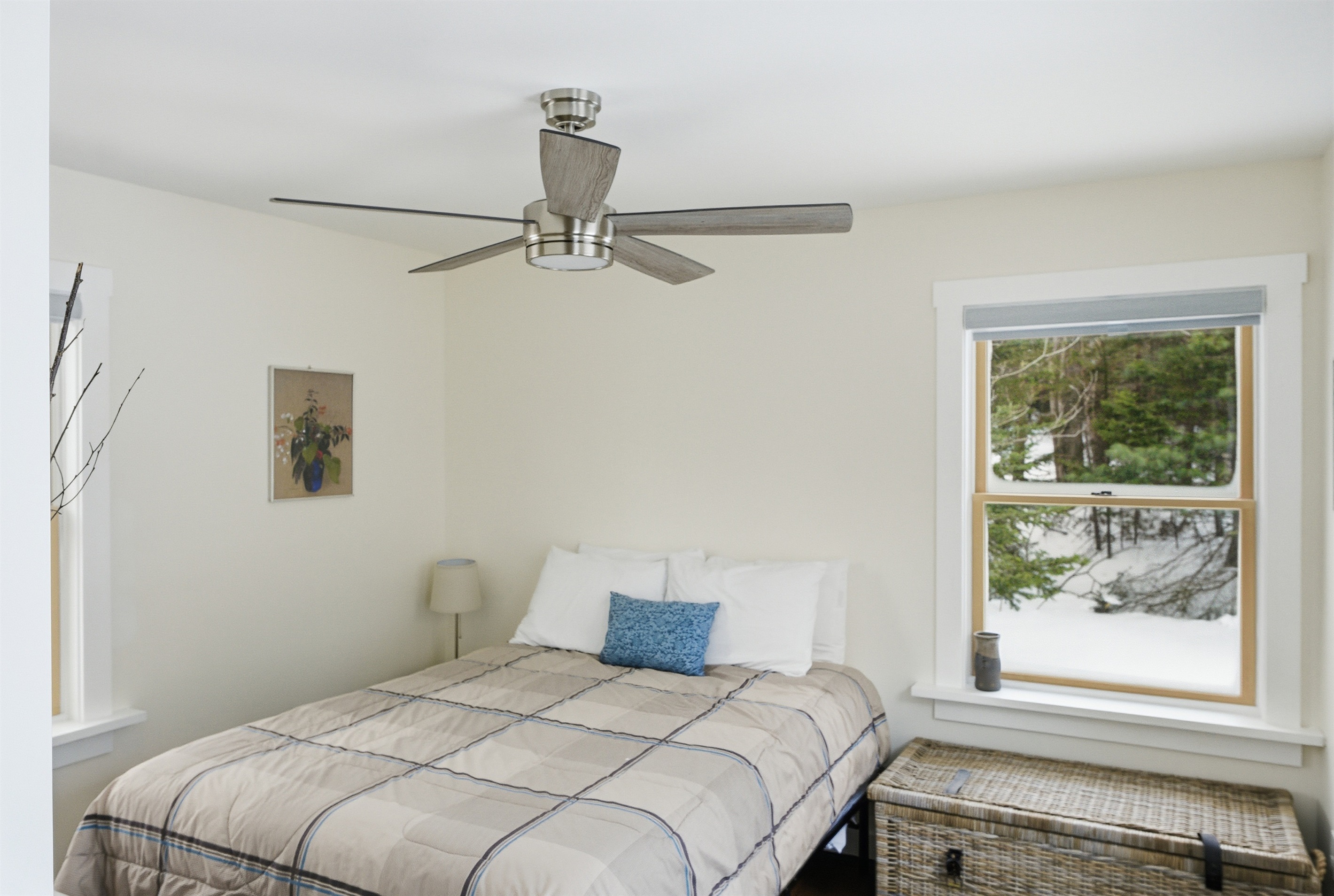 Back Primary Bedroom - Queen