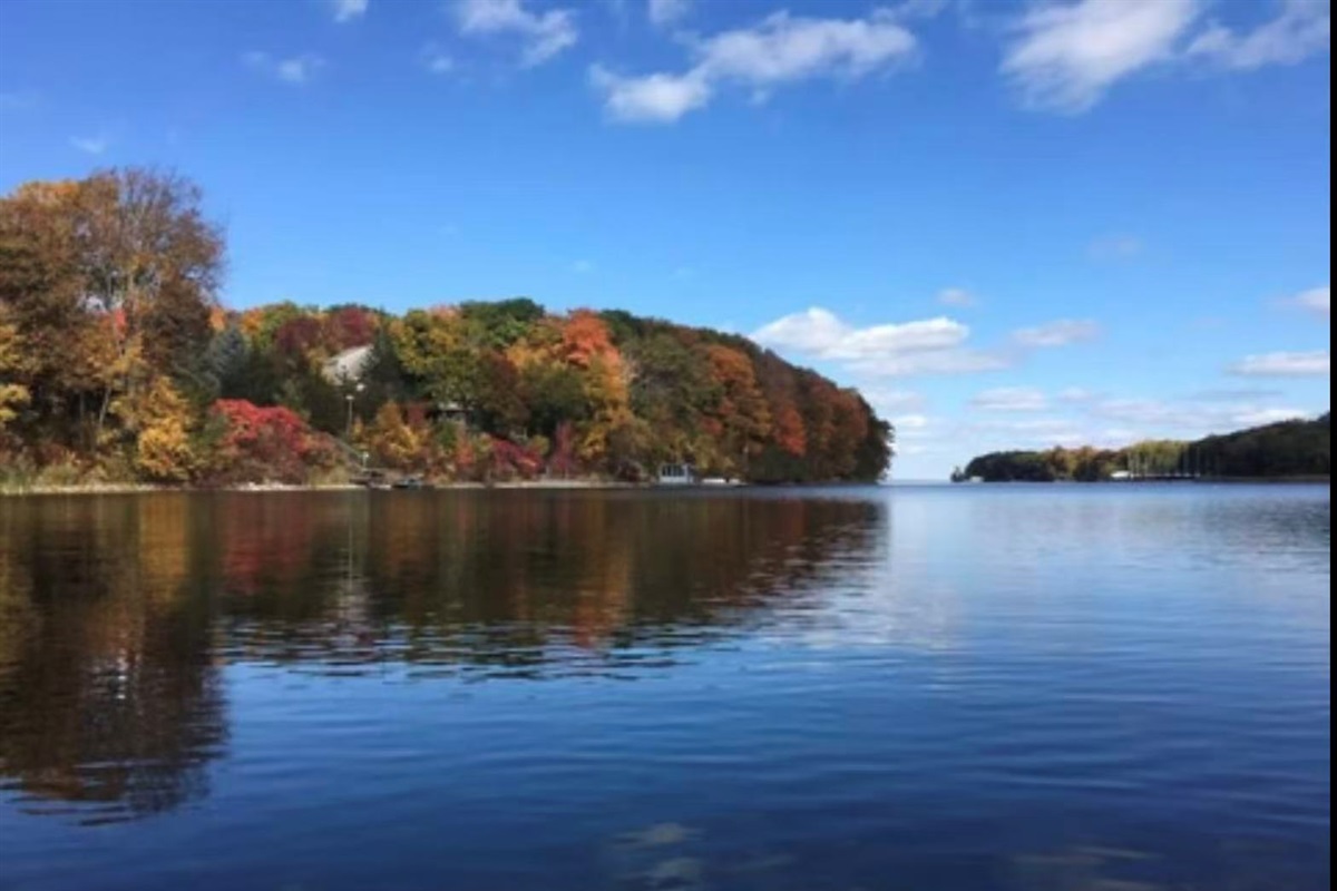 Paddling at Prinyer Cove in Fall