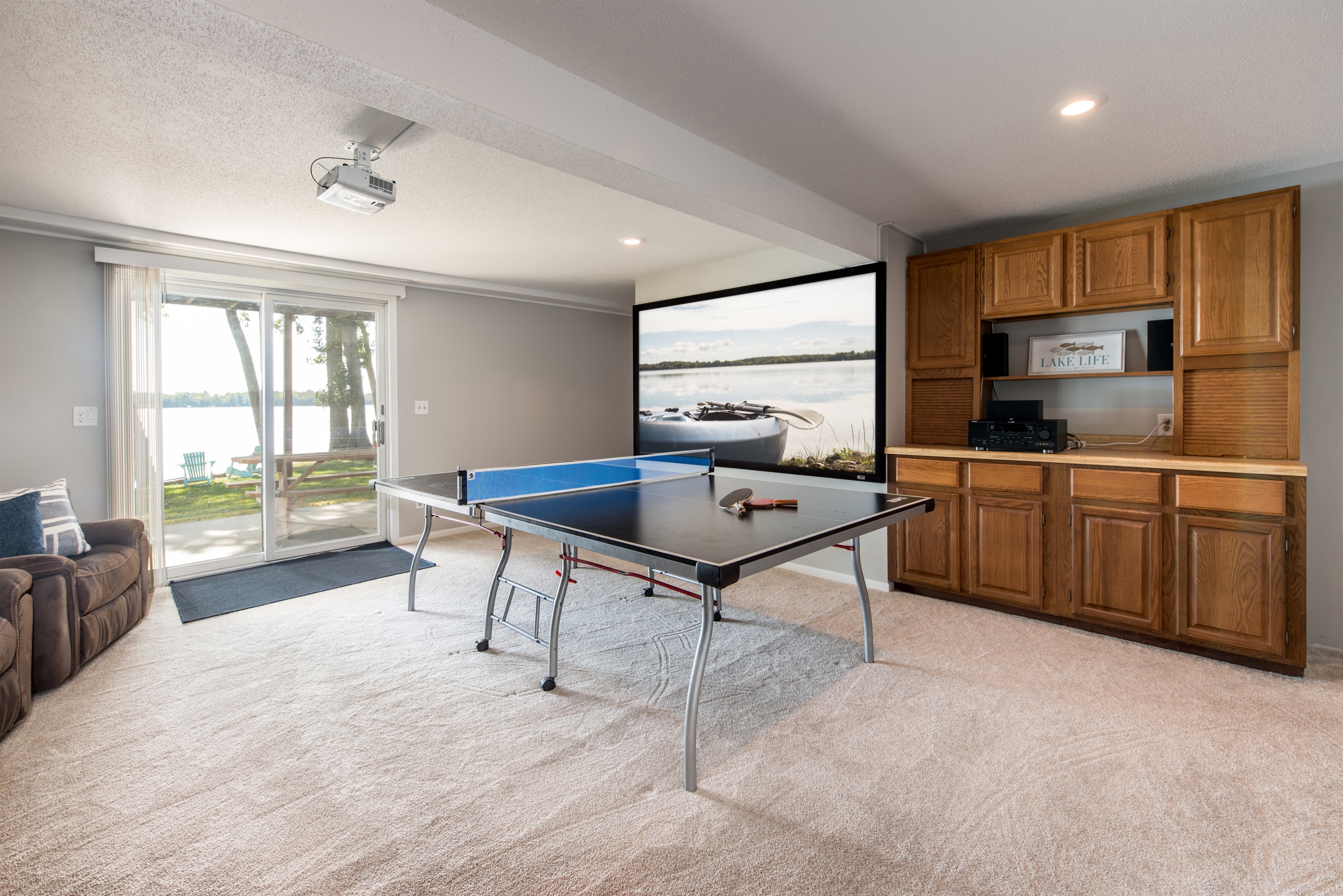 Board games, movies, ping pong, fun!
