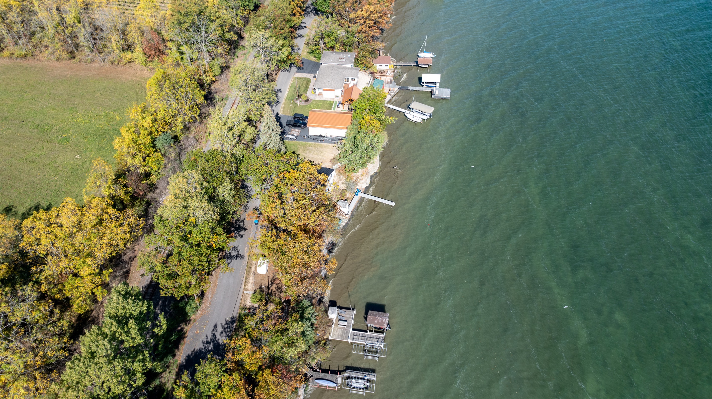 Cozy lakefront home with unbeatable views and space to unwind by the water’s edge.