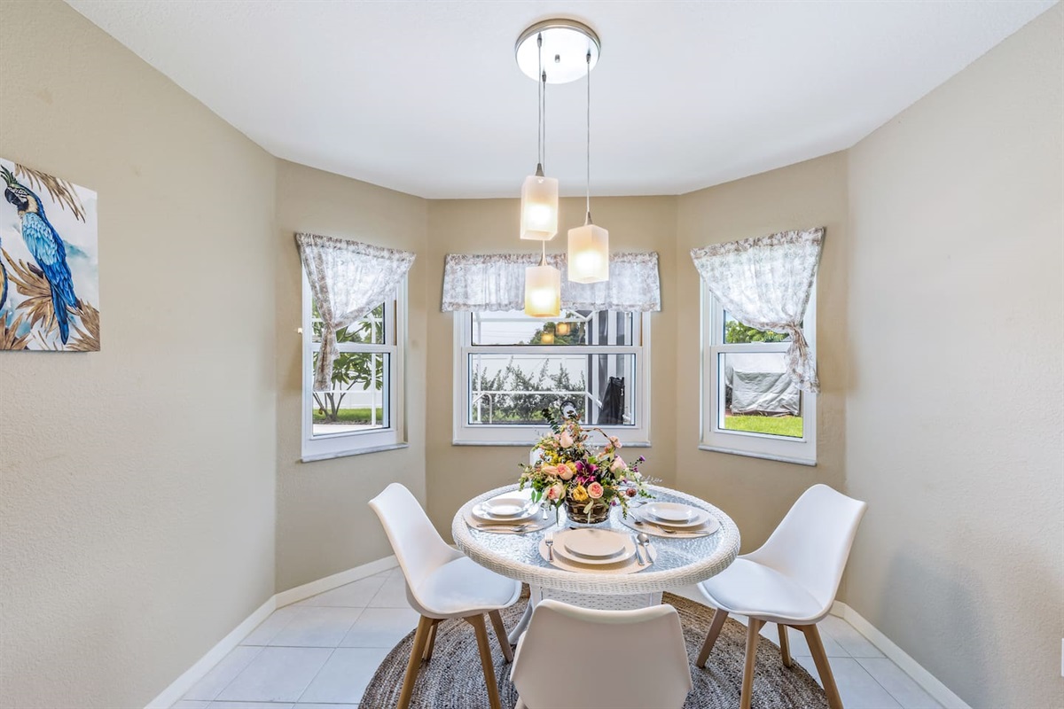 Villa Cormac - Dining area 