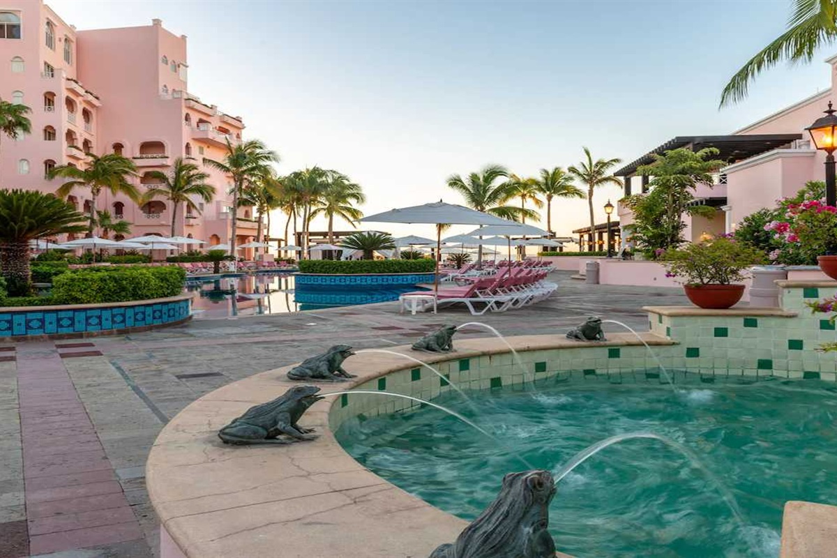 Pools and Beach at Pueblo Bonito Rose, Vacation Travel Exclusives