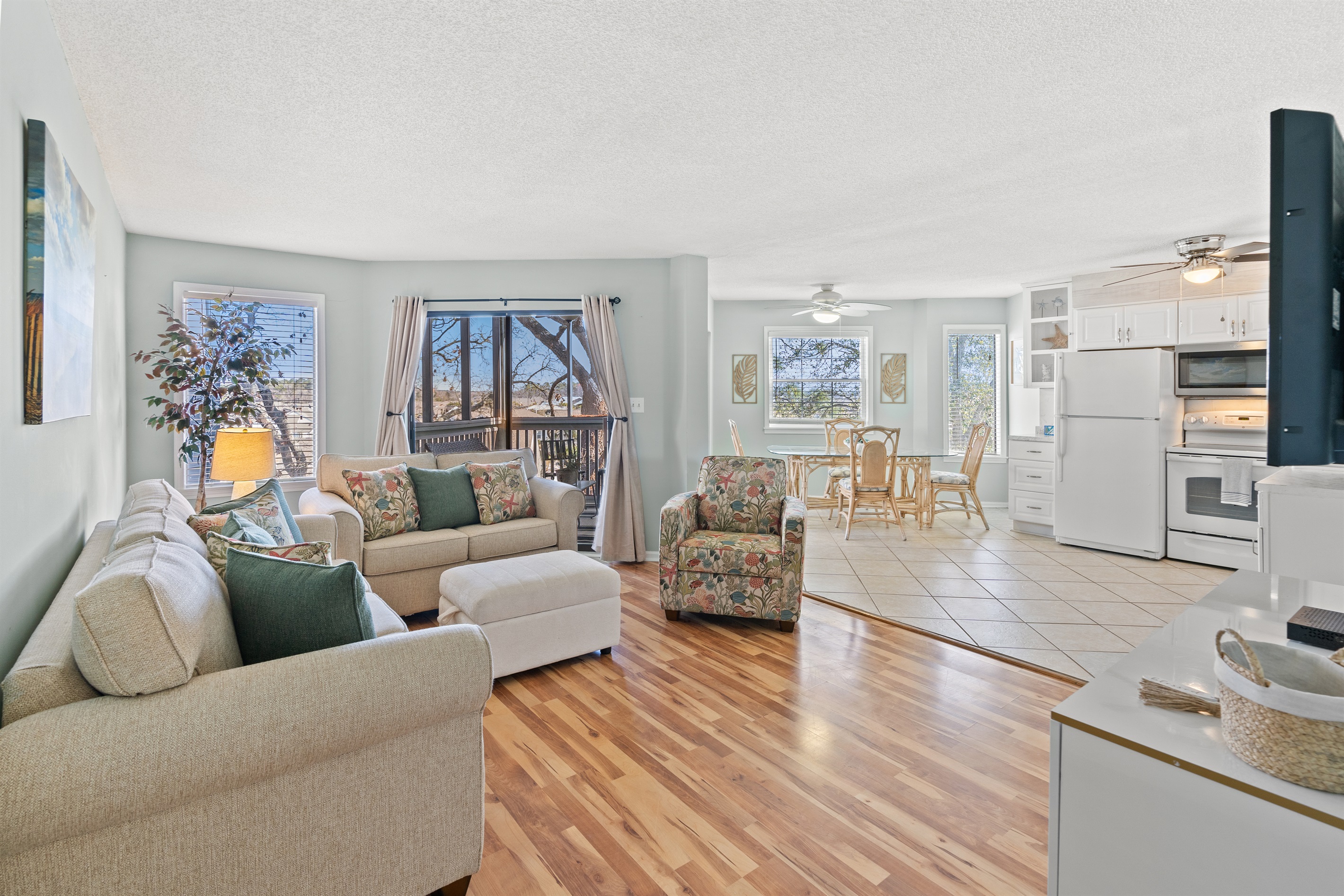 Spacious Living Room