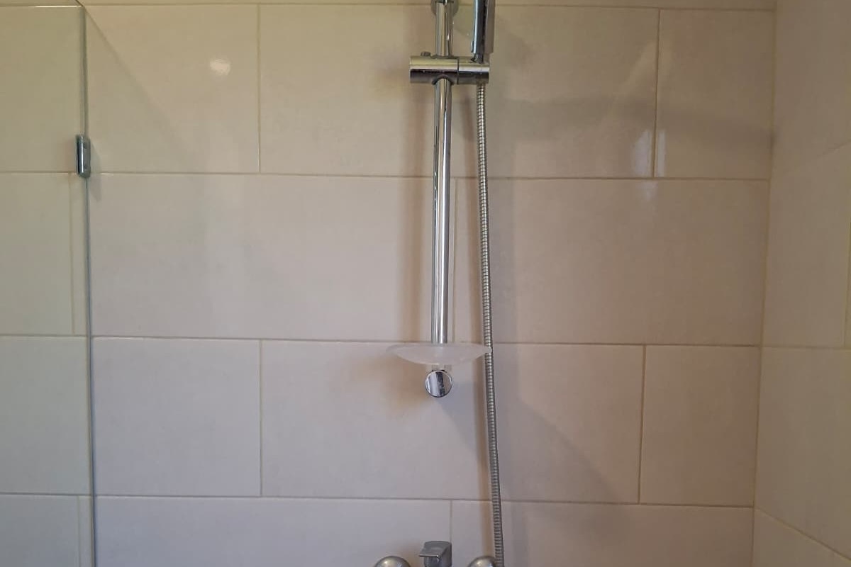bath 1