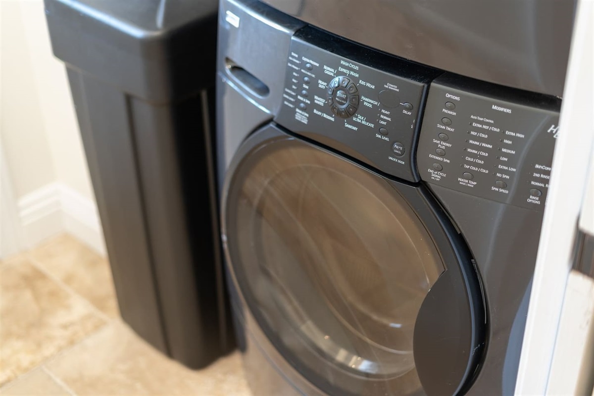 Convenient in-home laundry facilities for your comfort and ease! Enjoy the convenience of fresh clothes without leaving the house.
