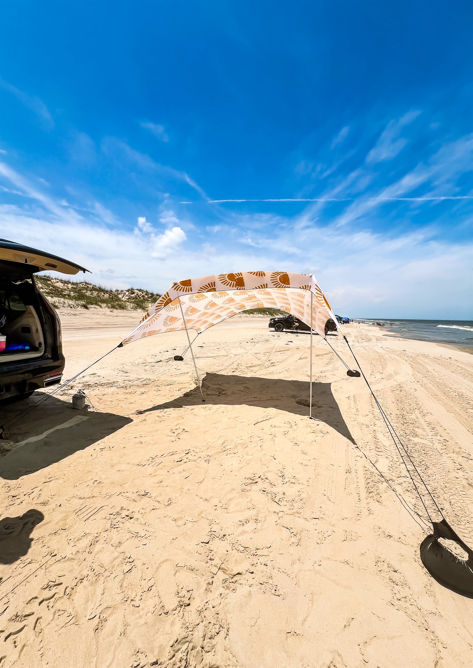 Plenty of beach gear provided! Such as beach canopies 