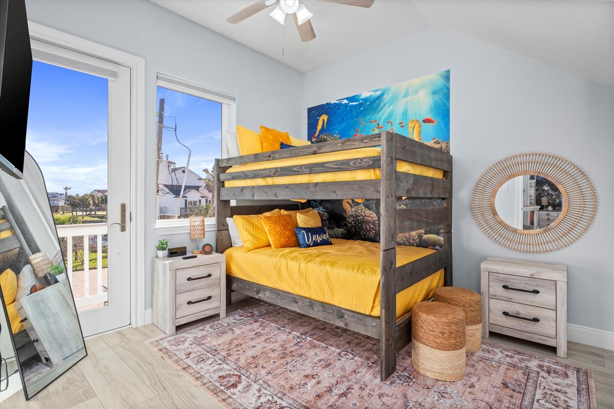 aa34e0ad2cf7495f8ce9bec1460aaf61 Large | Beachhouse | Texas | TX | Vacation Homes | Galveston | Crystal Beach | Kokomo | Breezy Days | Beachfront Elegance | Sunrise Serenity | Southern Sands Property Management, LLC