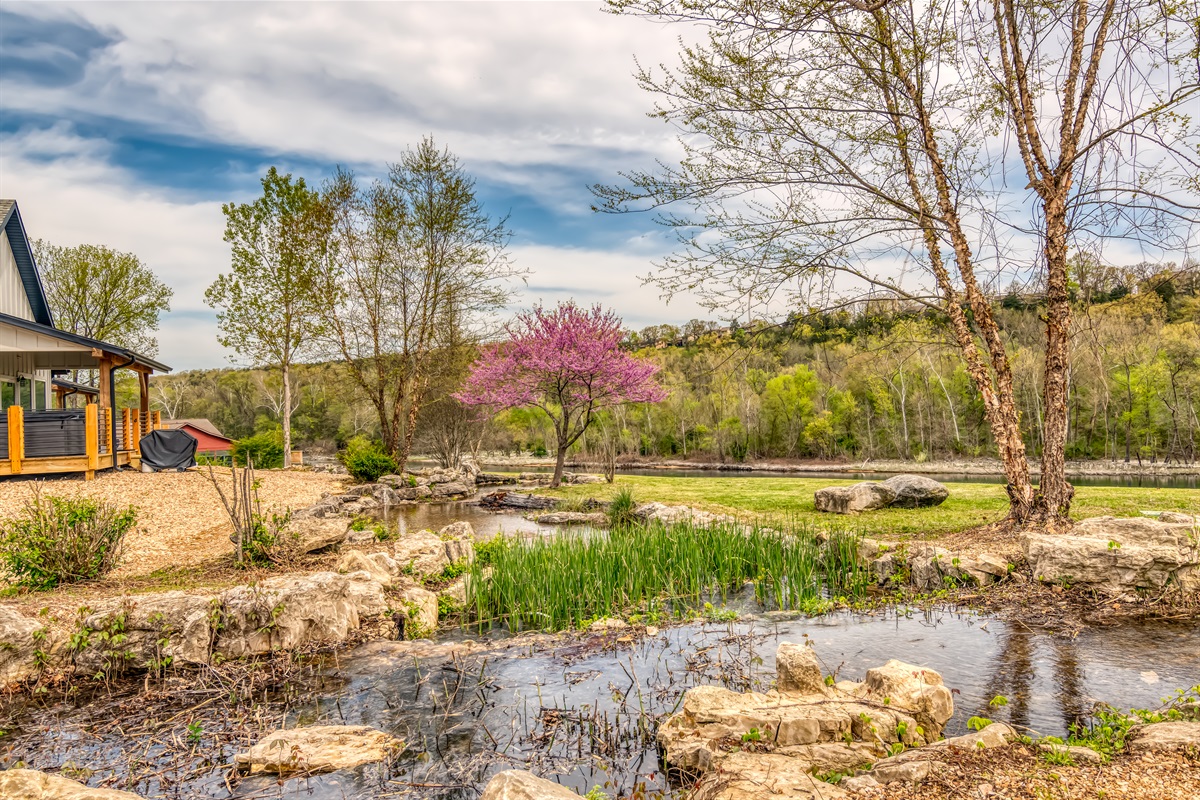 Your group will love the ability to walk out and enjoy nature
